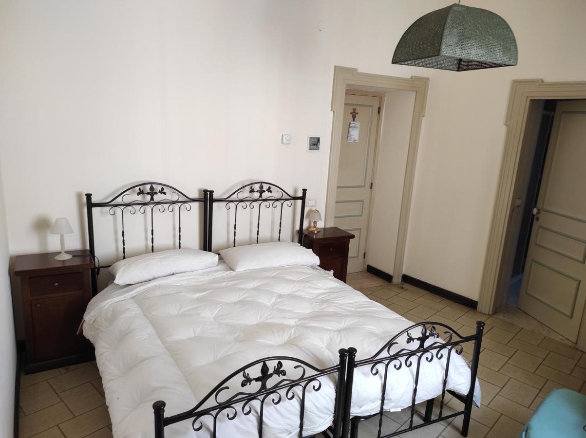 Antica Dimora Palazzo Rovitti Bed & Breakfast Cerchiara di Calabria Bagian luar foto
